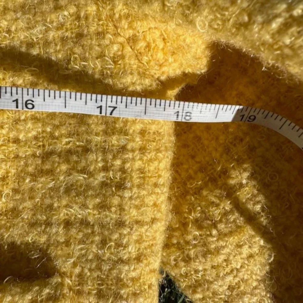 VINTAGE Lemon Suit - Picture 4 of 12